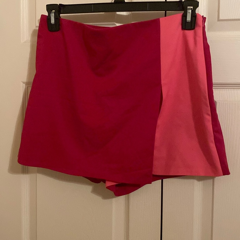Two-toned skort